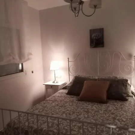 Insua Мальпика